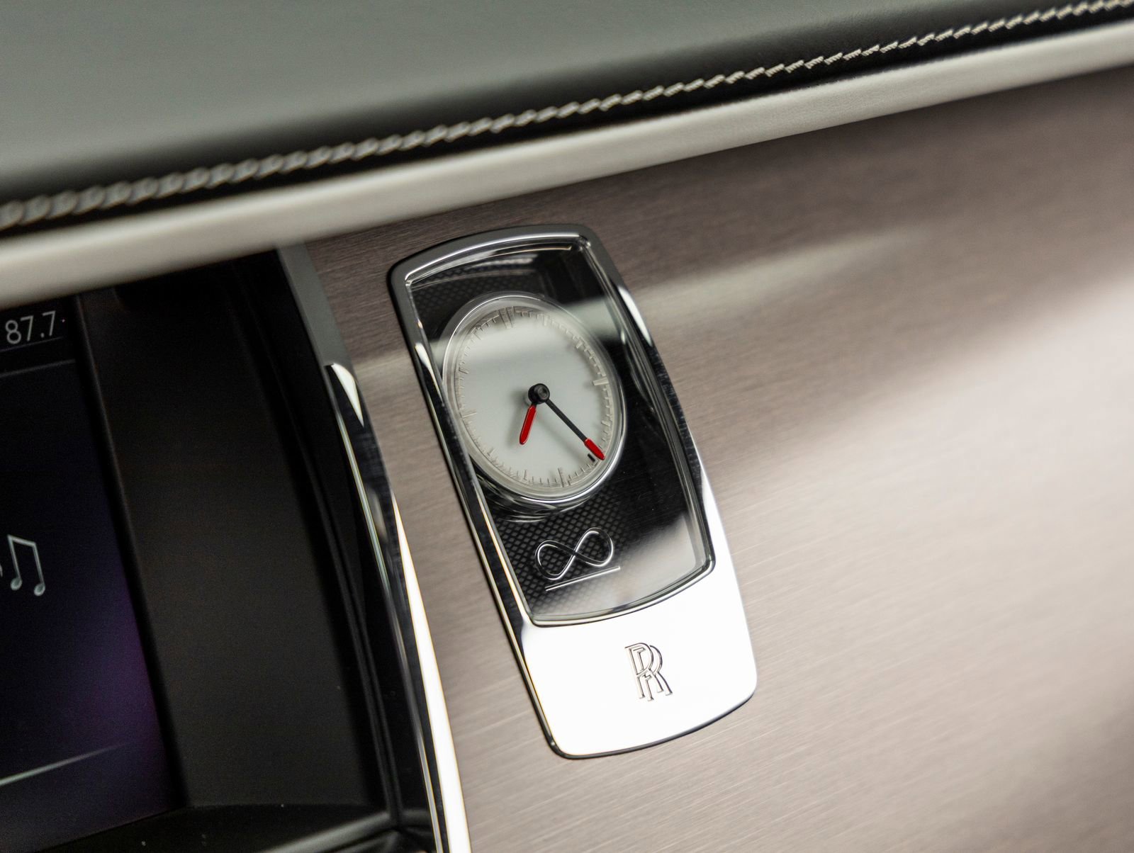 Used 2018 Rolls-Royce Wraith RWD image 42