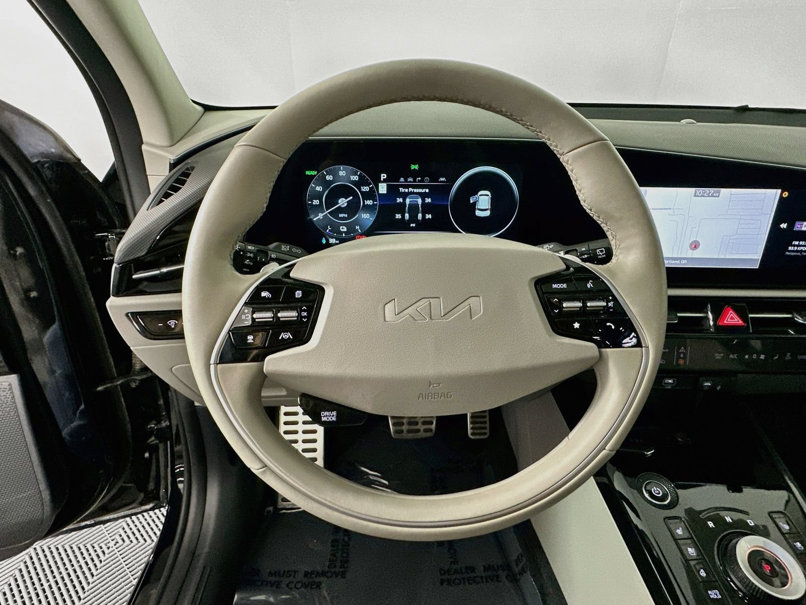 Used 2024 Kia Niro Wave FWD image 11