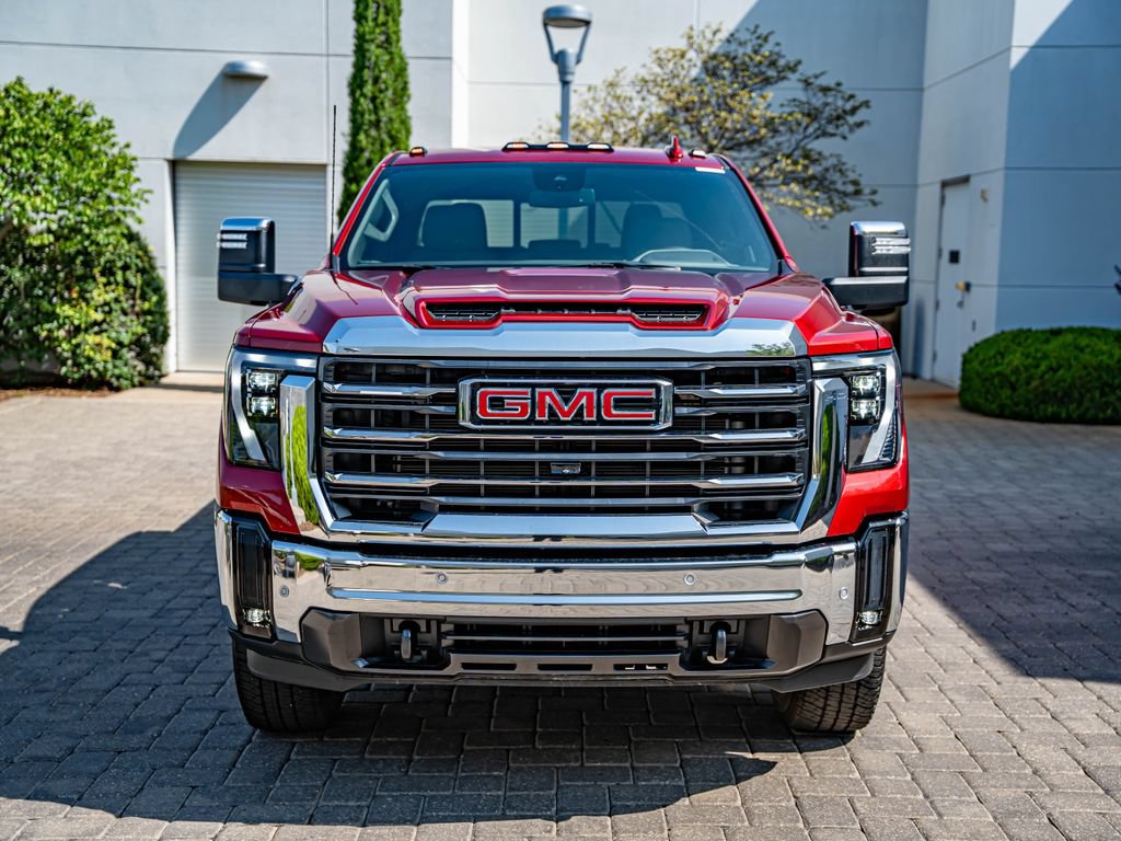Used 2025 GMC Sierra 2500 SLT w/ SLT Premium Package AWD/4WD image 2