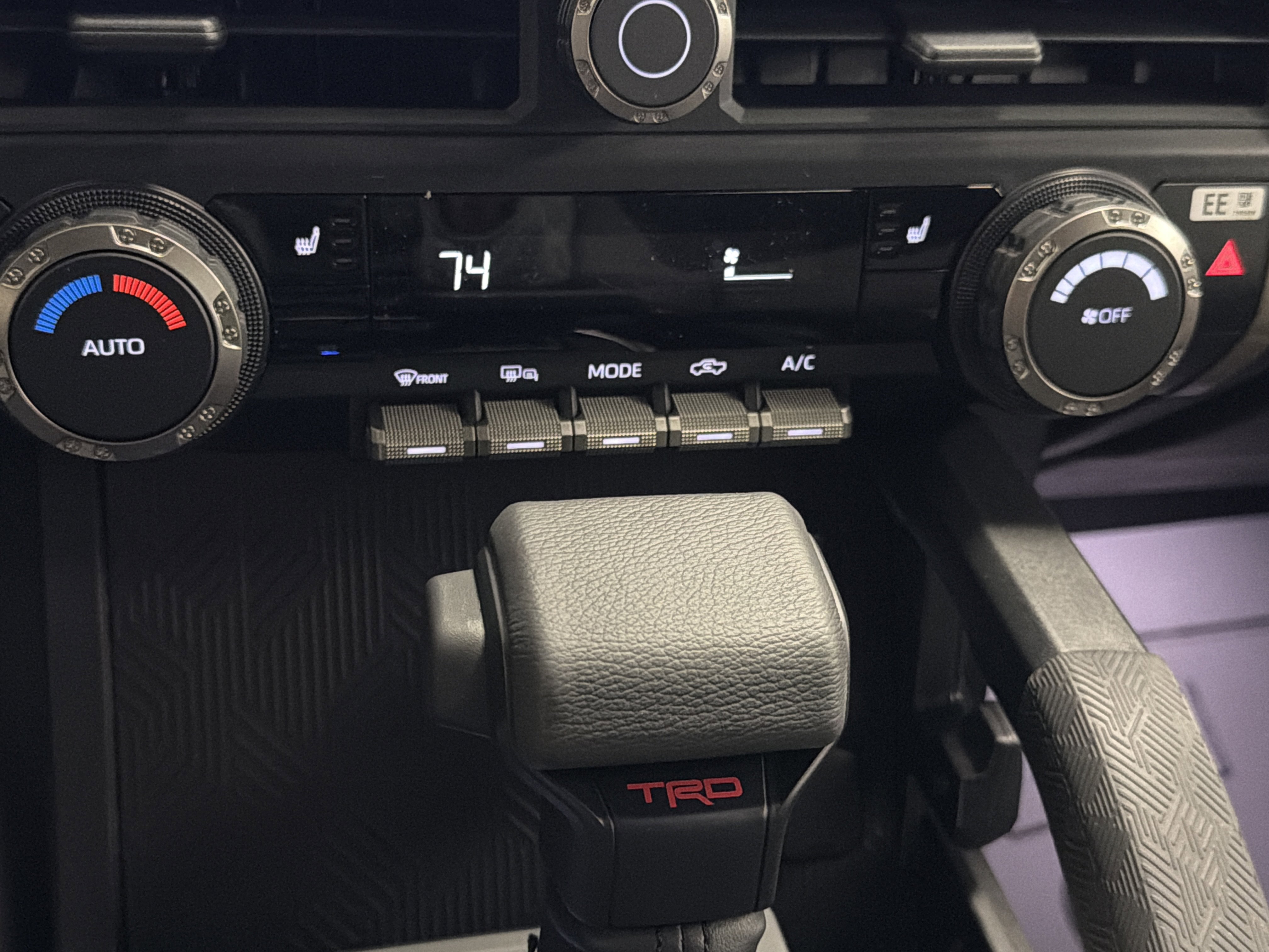 New 2026 Toyota Tacoma TRD Off-Road AWD/4WD image 18