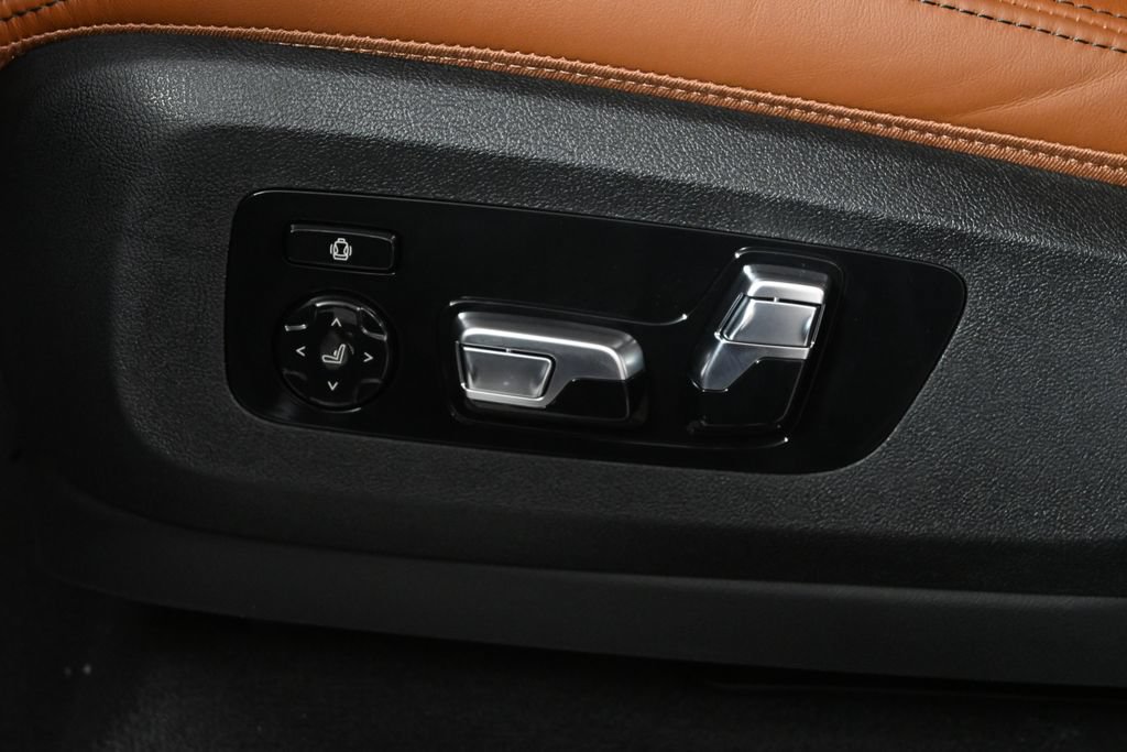 New 2027 BMW X7 M60i AWD/4WD image 27