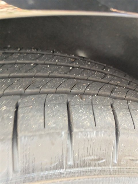 Used 2025 Cadillac XT6 Premium Luxury image 8