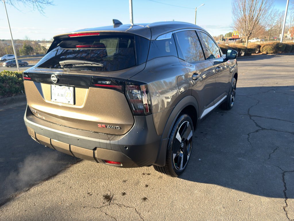 New 2026 Nissan Kicks SR w/ SR Premium Package image 7