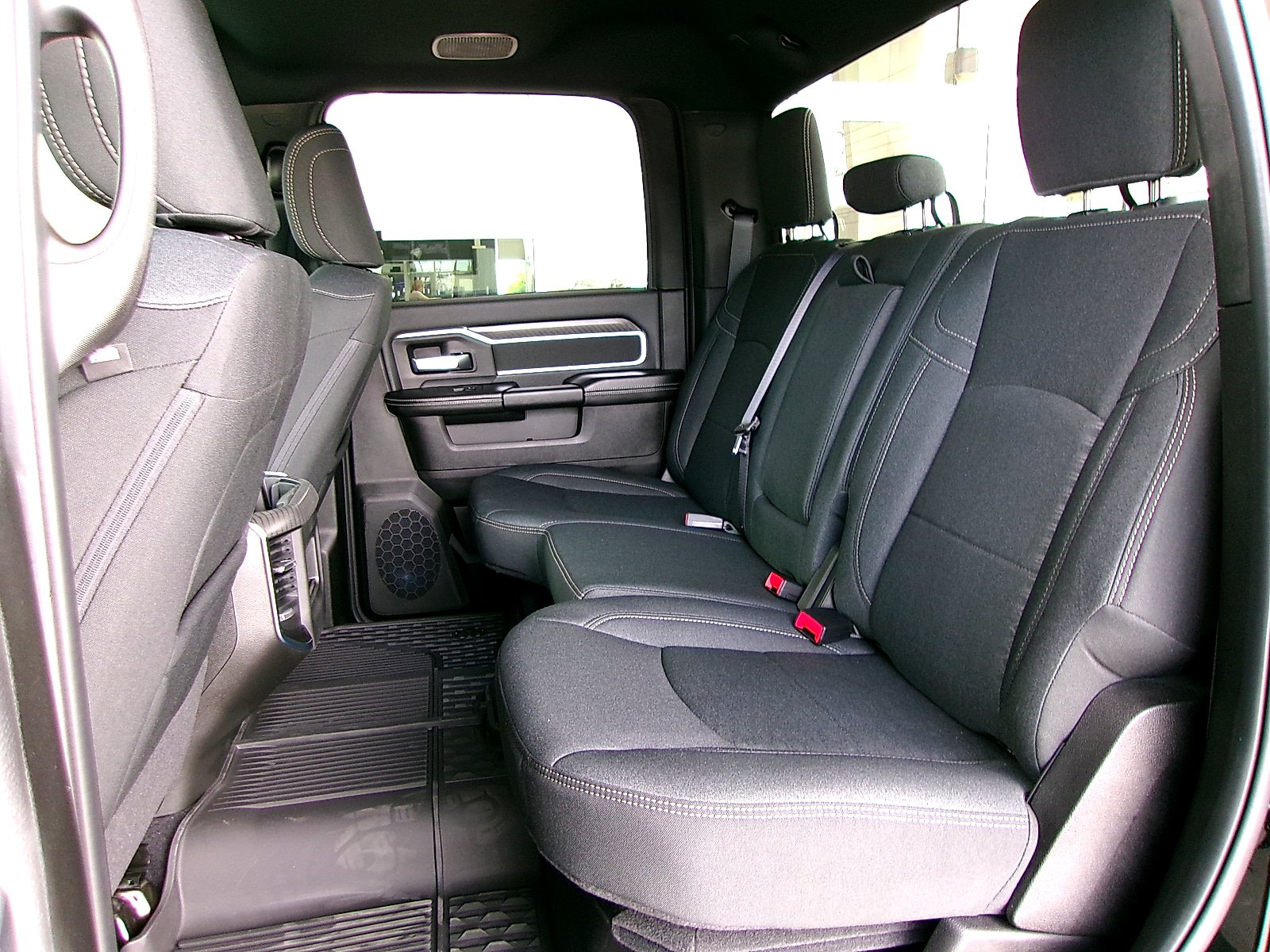 New 2026 RAM 3500 Big Horn AWD/4WD image 16