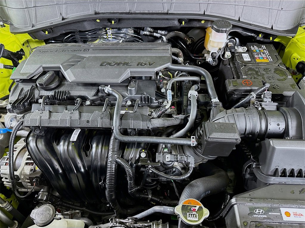 Certified 2025 Hyundai Kona SE image 31