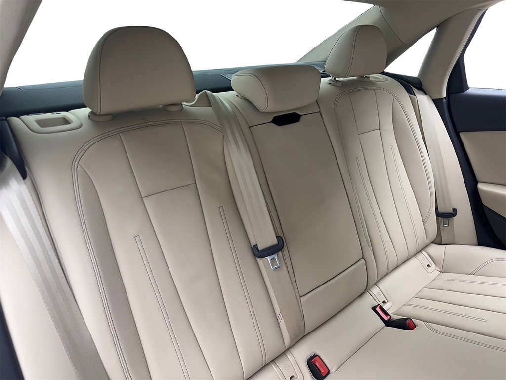 Used 2022 Audi A4 2.0T Premium w/ Convenience Package image 40