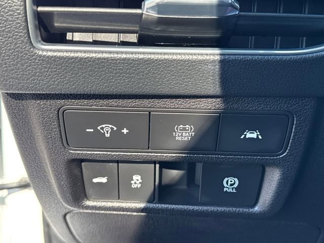 Certified 2023 Hyundai Sonata Limited w/ Cargo Package image 29