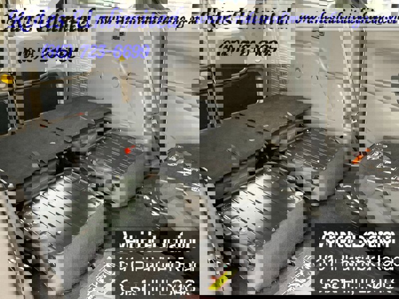 Used 2020 Ford Transit Connect XLT image 31