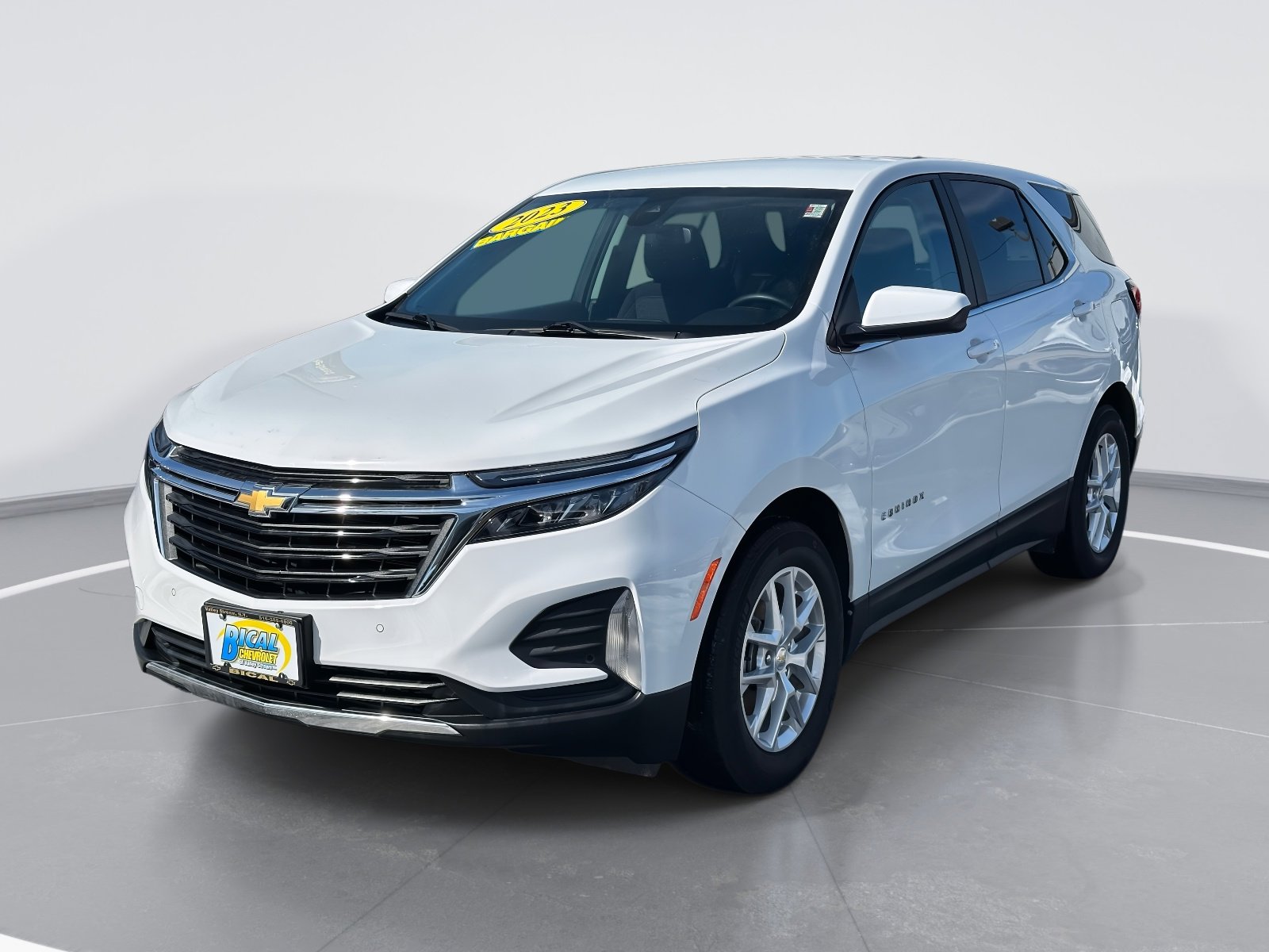 Certified 2023 Chevrolet Equinox LT image 3