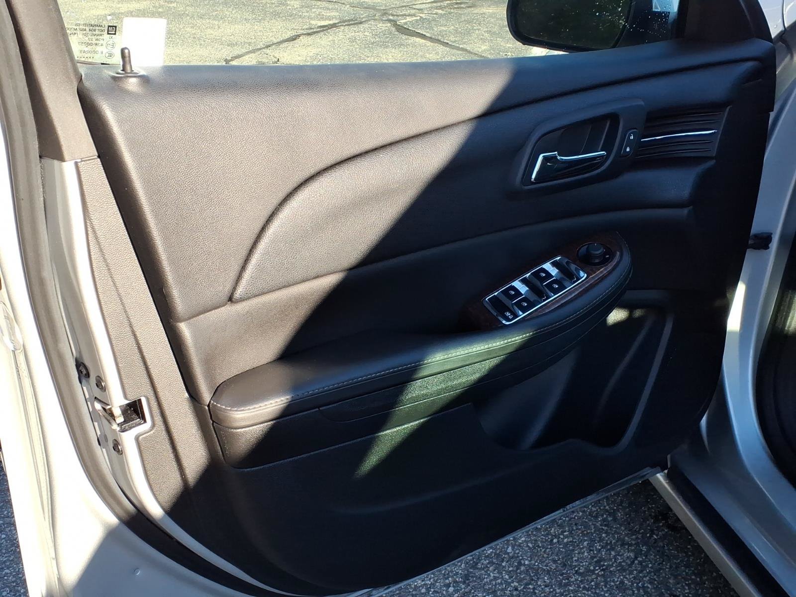 Used 2013 Chevrolet Malibu LT w/ Power Convenience Package FWD image 7