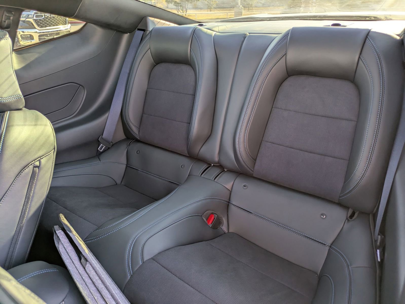 Used 2024 Ford Mustang Dark Horse image 13