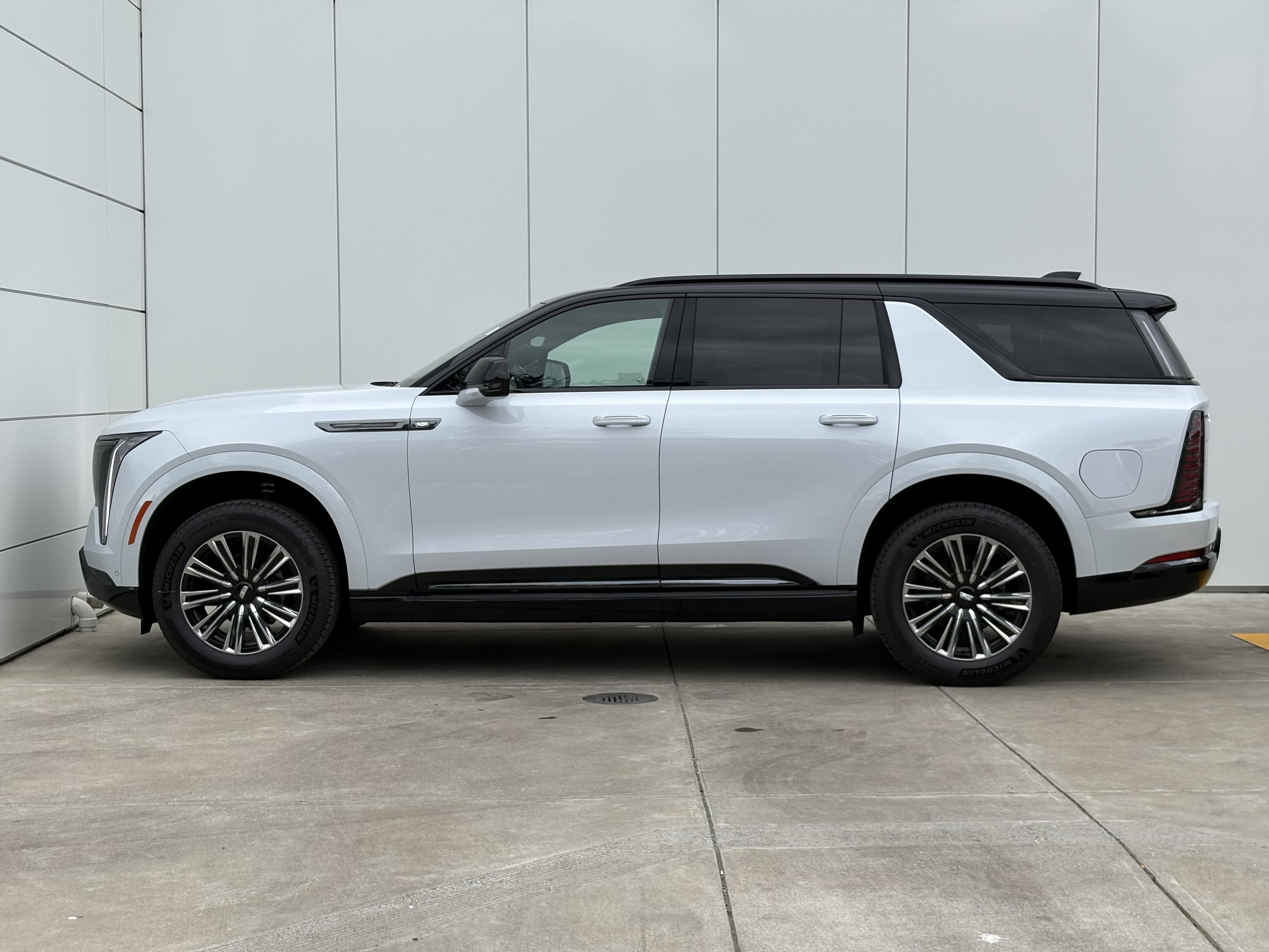 New 2026 Cadillac Escalade IQL Sport 1 image 4