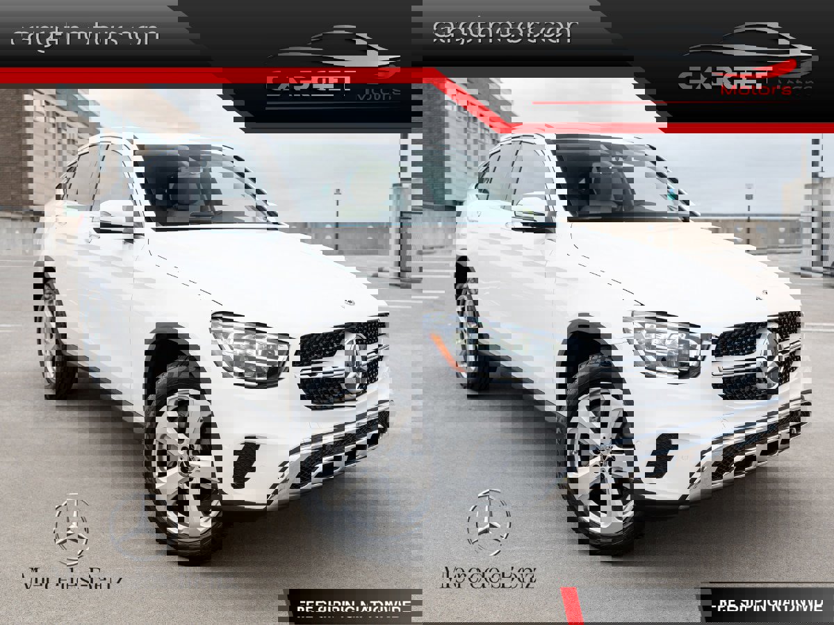 Used 2020 Mercedes-Benz GLC 300 4MATIC image 1