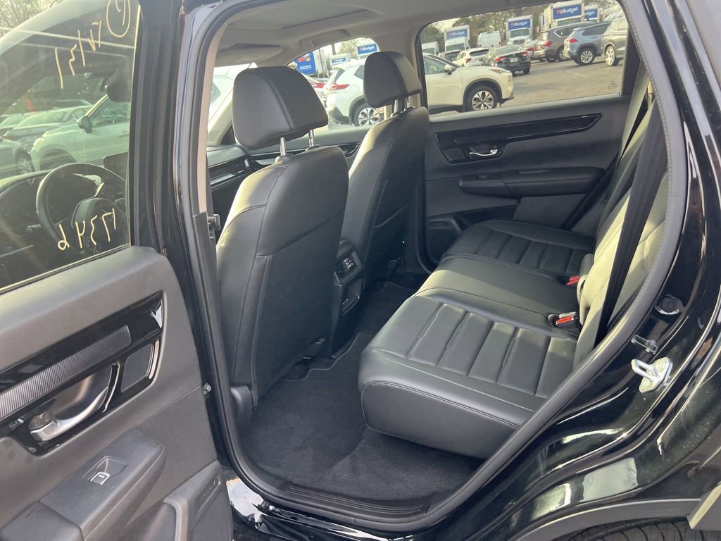 Used 2025 Honda CR-V EX-L image 5