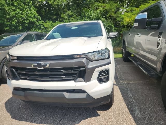 Used 2024 Chevrolet Colorado LT w/ LT Convenience Package RWD image 13