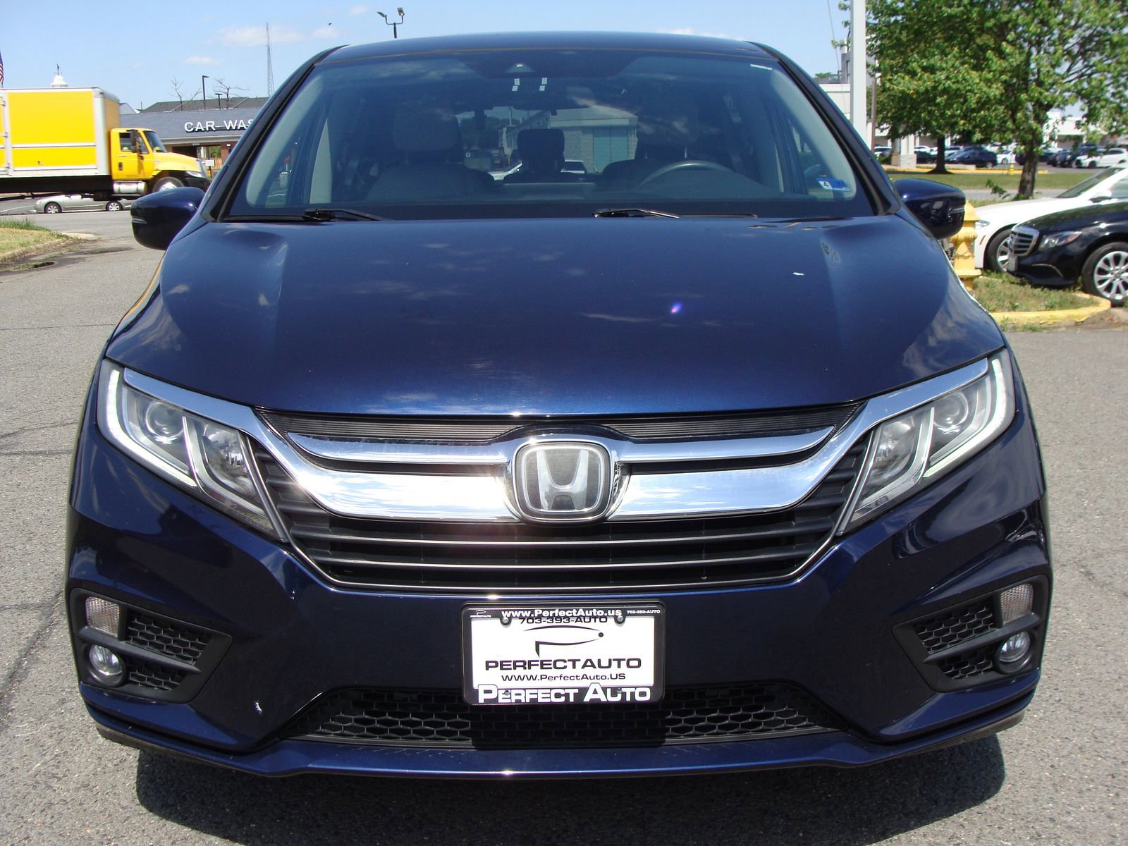 Used 2019 Honda Odyssey EX image 2