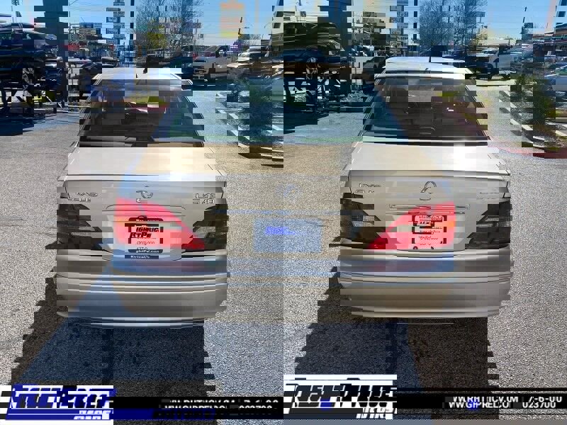 Used 2001 Lexus LS 430 image 4