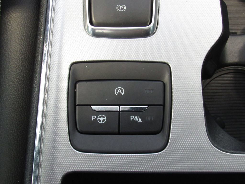 Used 2022 Ford Edge ST w/ Equipment Group 401A image 31