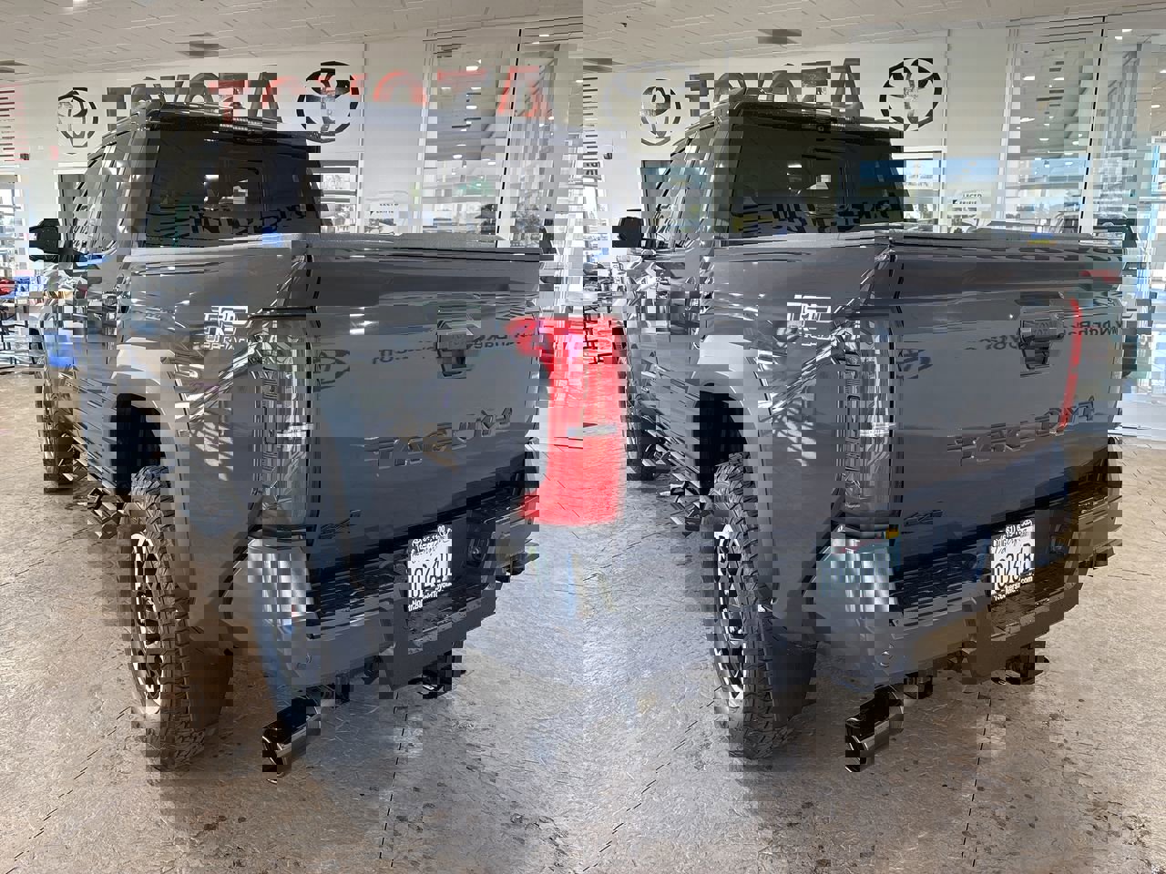 Certified 2024 Toyota Tacoma TRD Off-Road w/ TRD Off Road Premium Package image 8