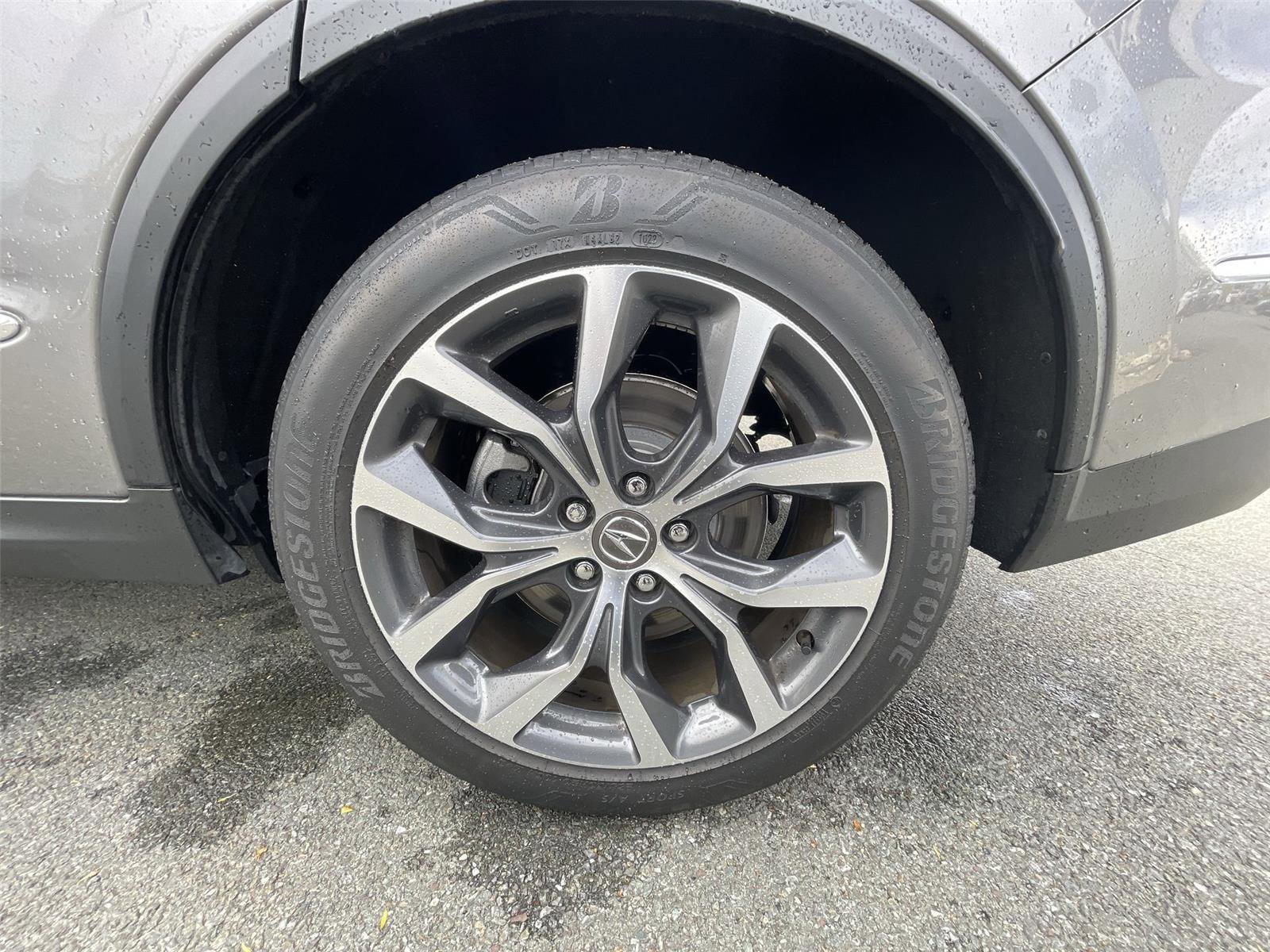 Used 2023 Acura MDX SH-AWD w/ Technology Package image 27