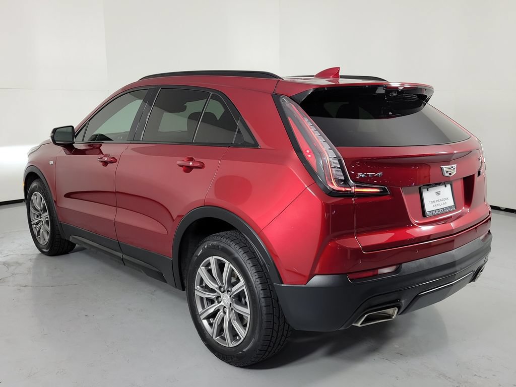 Certified 2022 Cadillac XT4 Sport w/ Enhanced Visibility Package FWD image 4