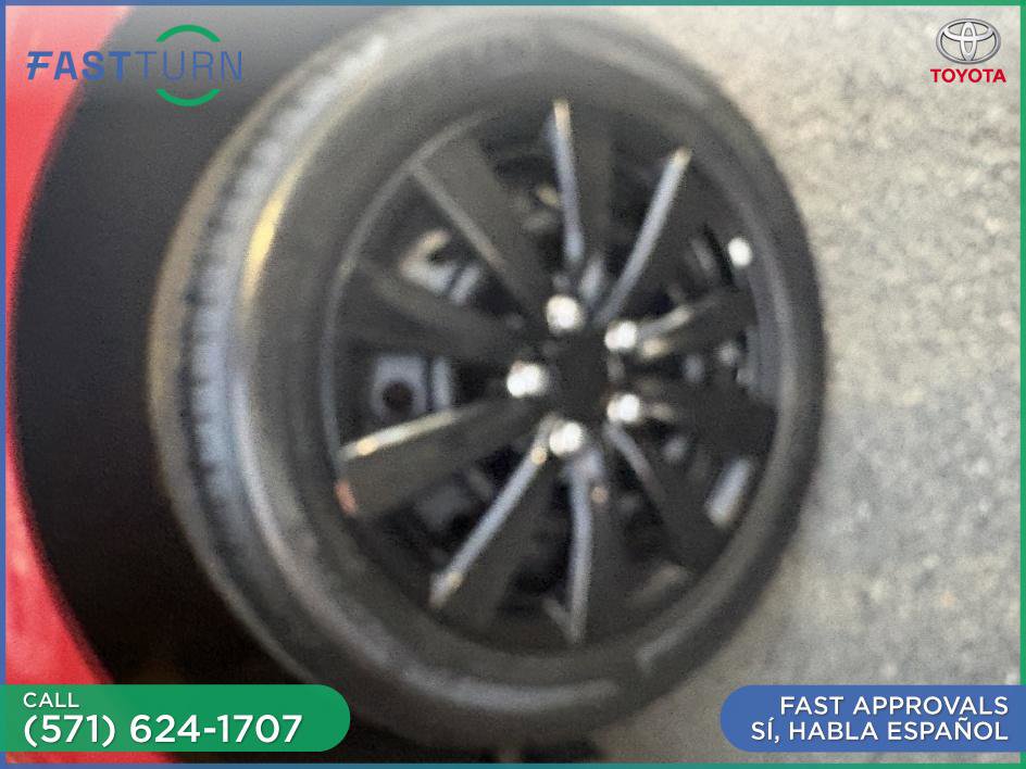 Used 2017 Toyota Corolla LE w/ Carpet Mat Package (TMS) image 16