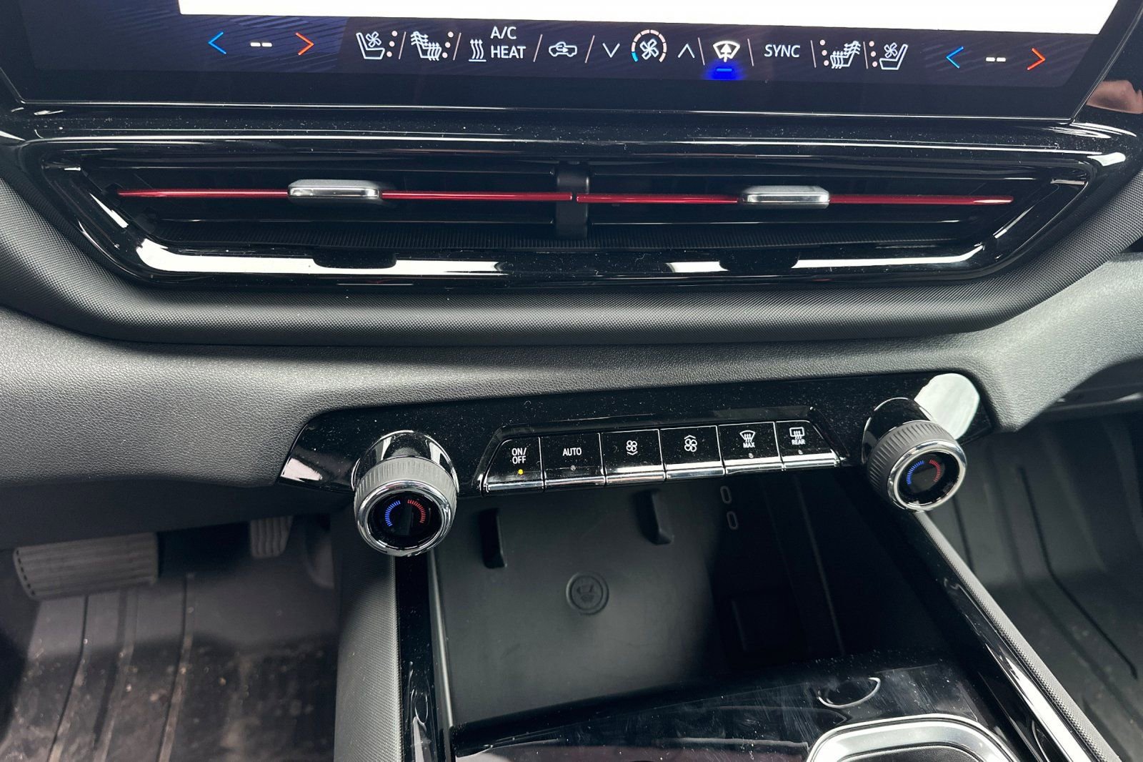 Used 2026 Chevrolet Silverado EV Trail Boss w/ Plus Package image 25