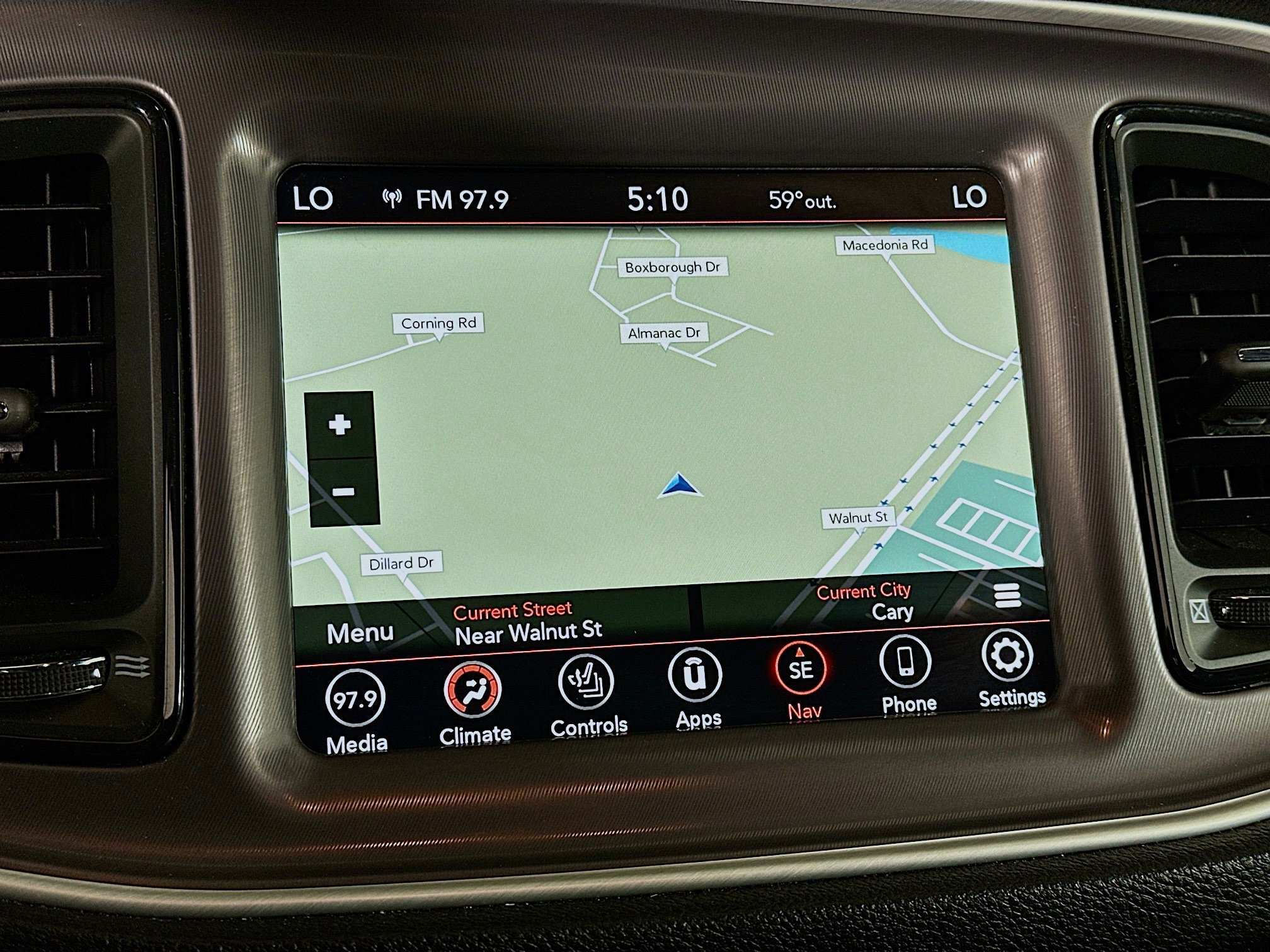 Used 2022 Dodge Challenger R/T w/ Performance Handling Group image 22