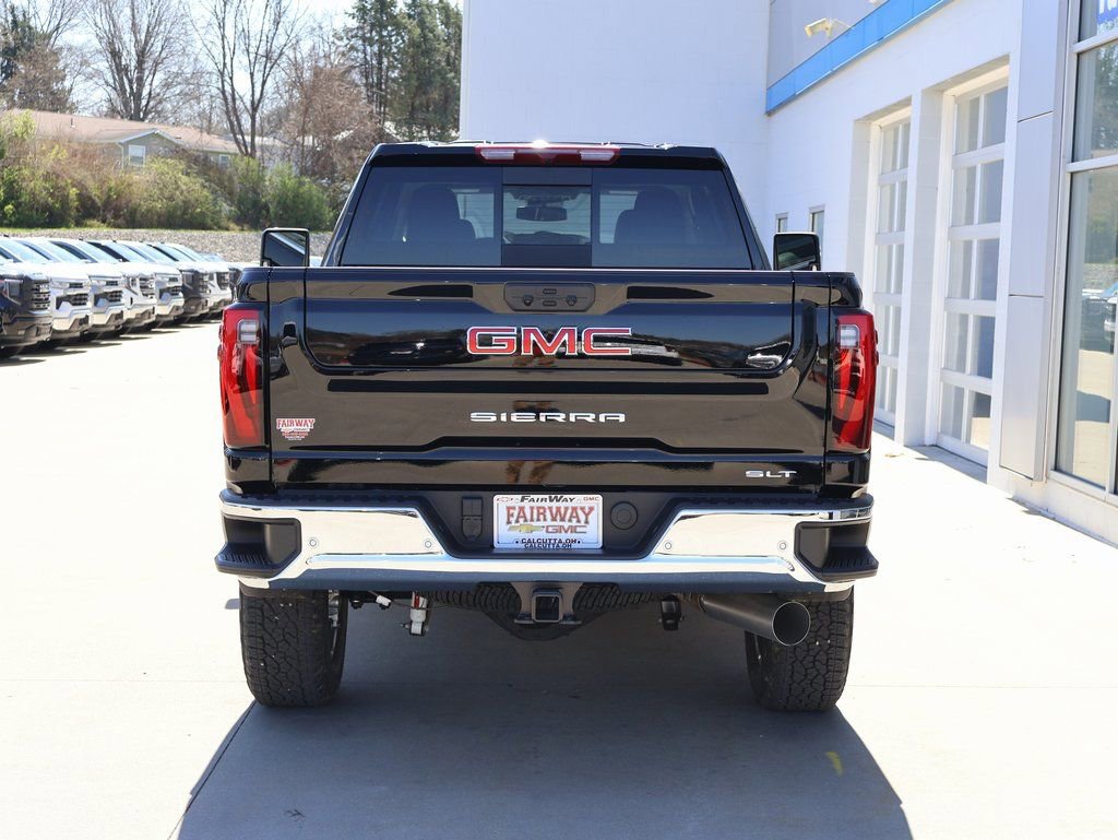 New 2025 GMC Sierra 2500 SLT w/ SLT Premium Package image 9