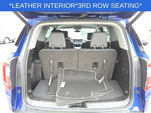 Used 2023 GMC Acadia SLT w/ Preferred Package FWD image 58