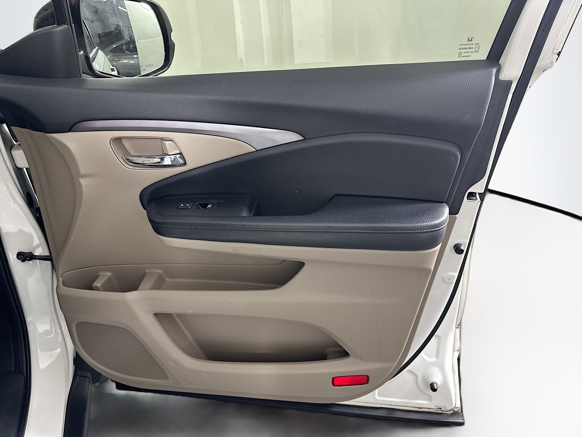 Used 2017 Honda Pilot EX-L image 33