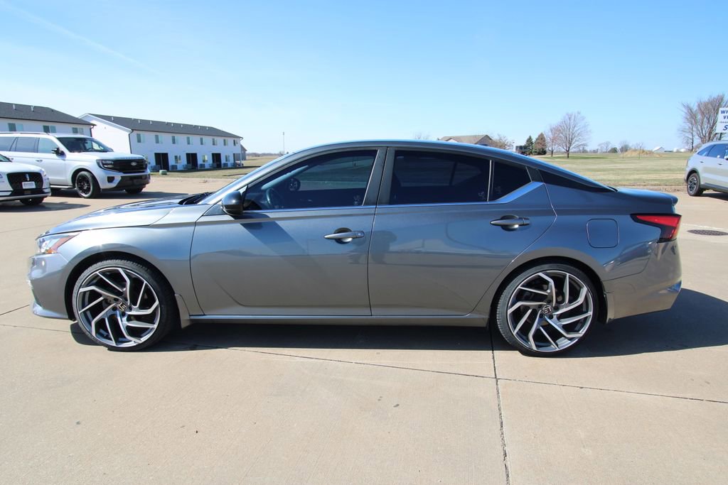 Used 2020 Nissan Altima 2.5 SR image 15