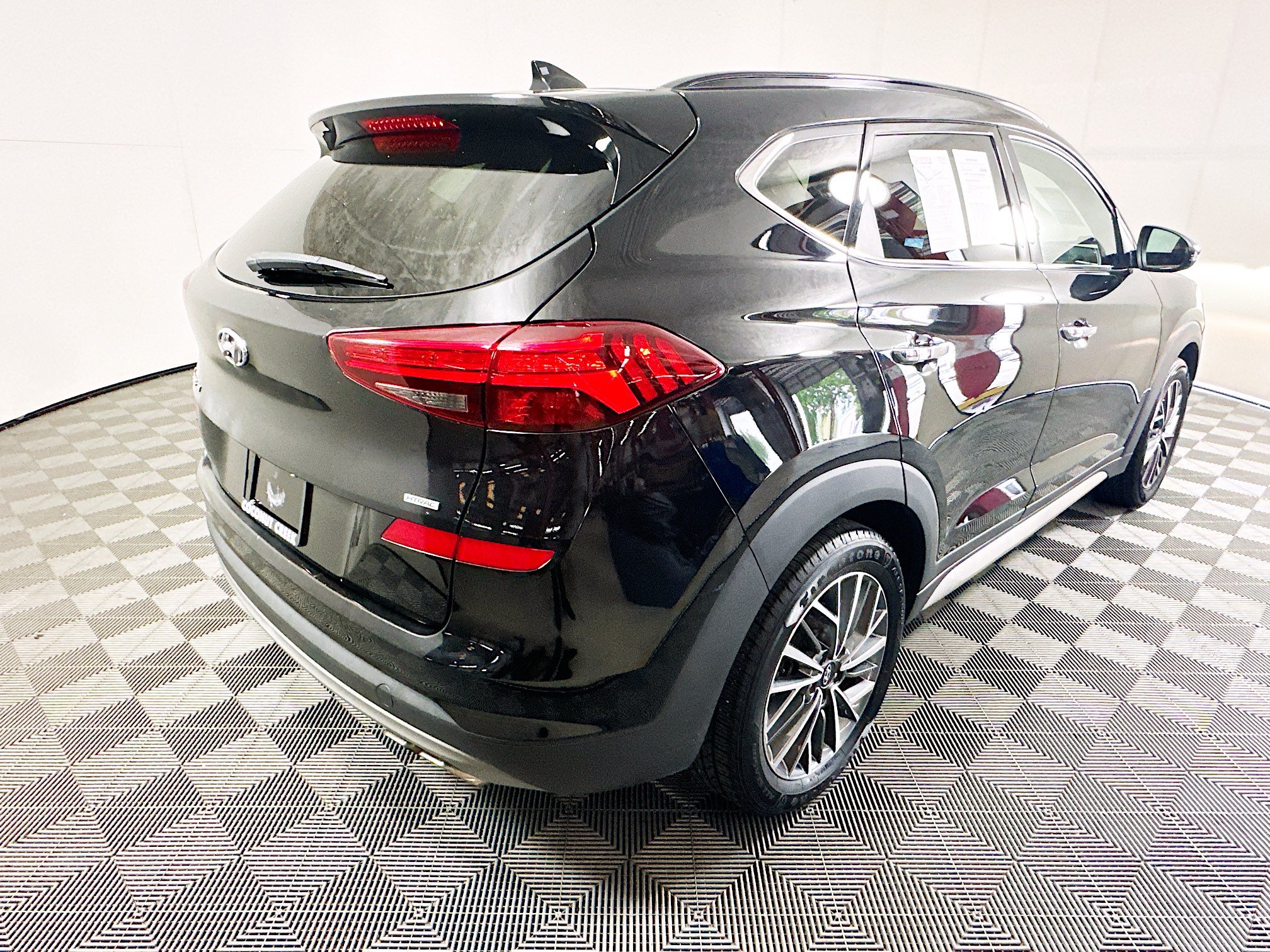 Used 2021 Hyundai Tucson Ultimate AWD/4WD image 3