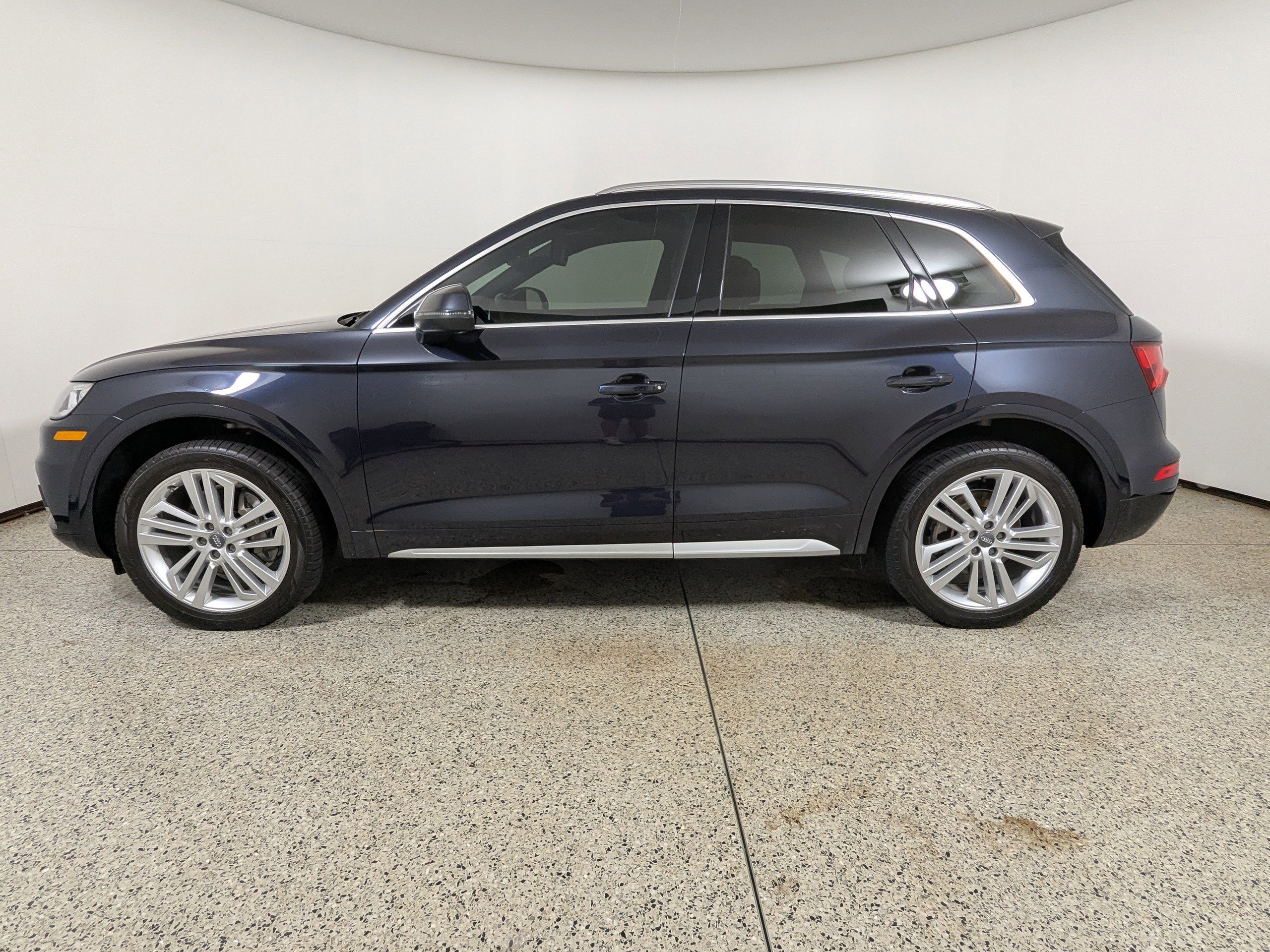 Used 2019 Audi Q5 Prestige AWD/4WD image 4