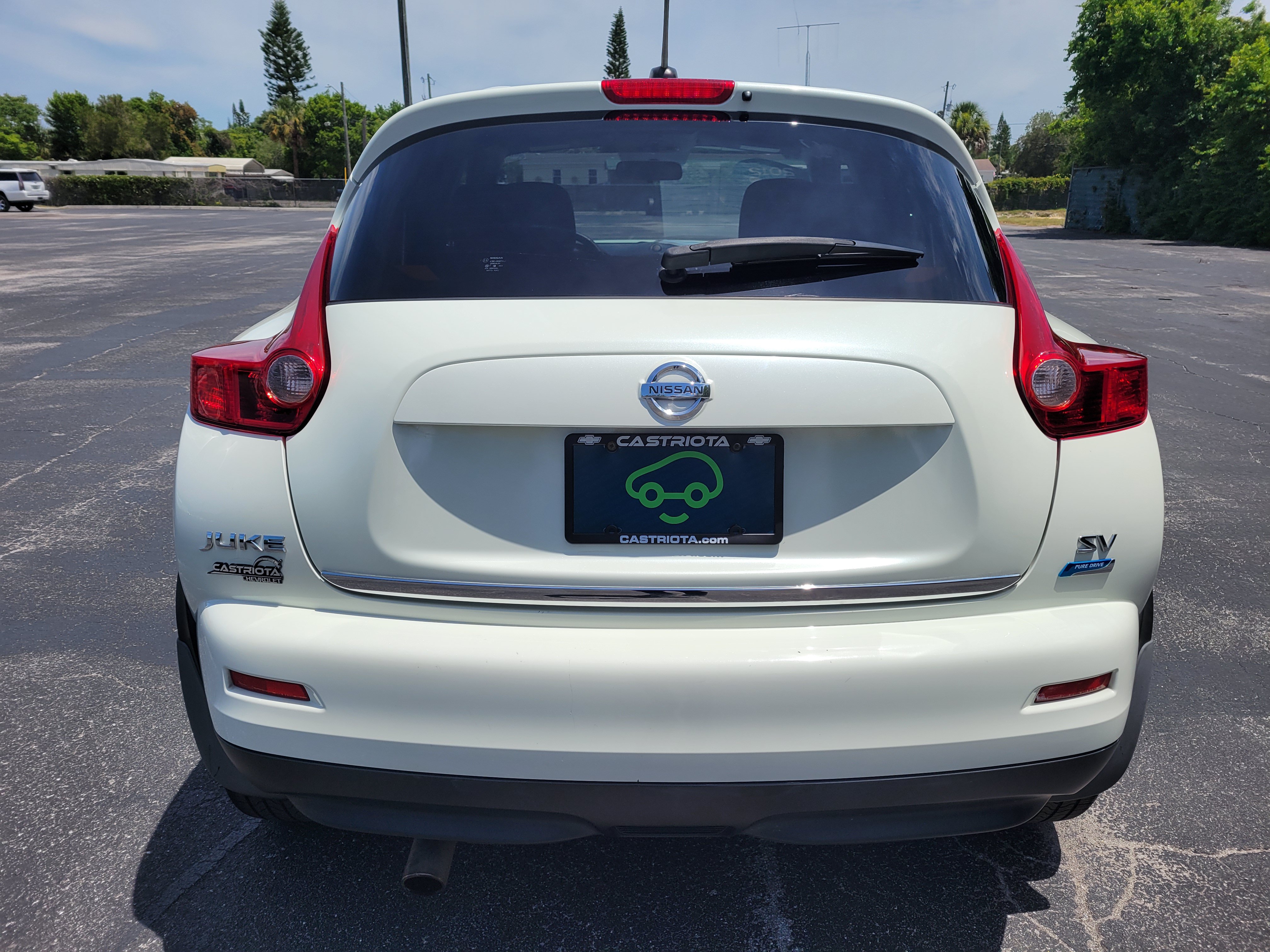 Used 2012 Nissan Juke SV w/ Chrome Pkg FWD image 6