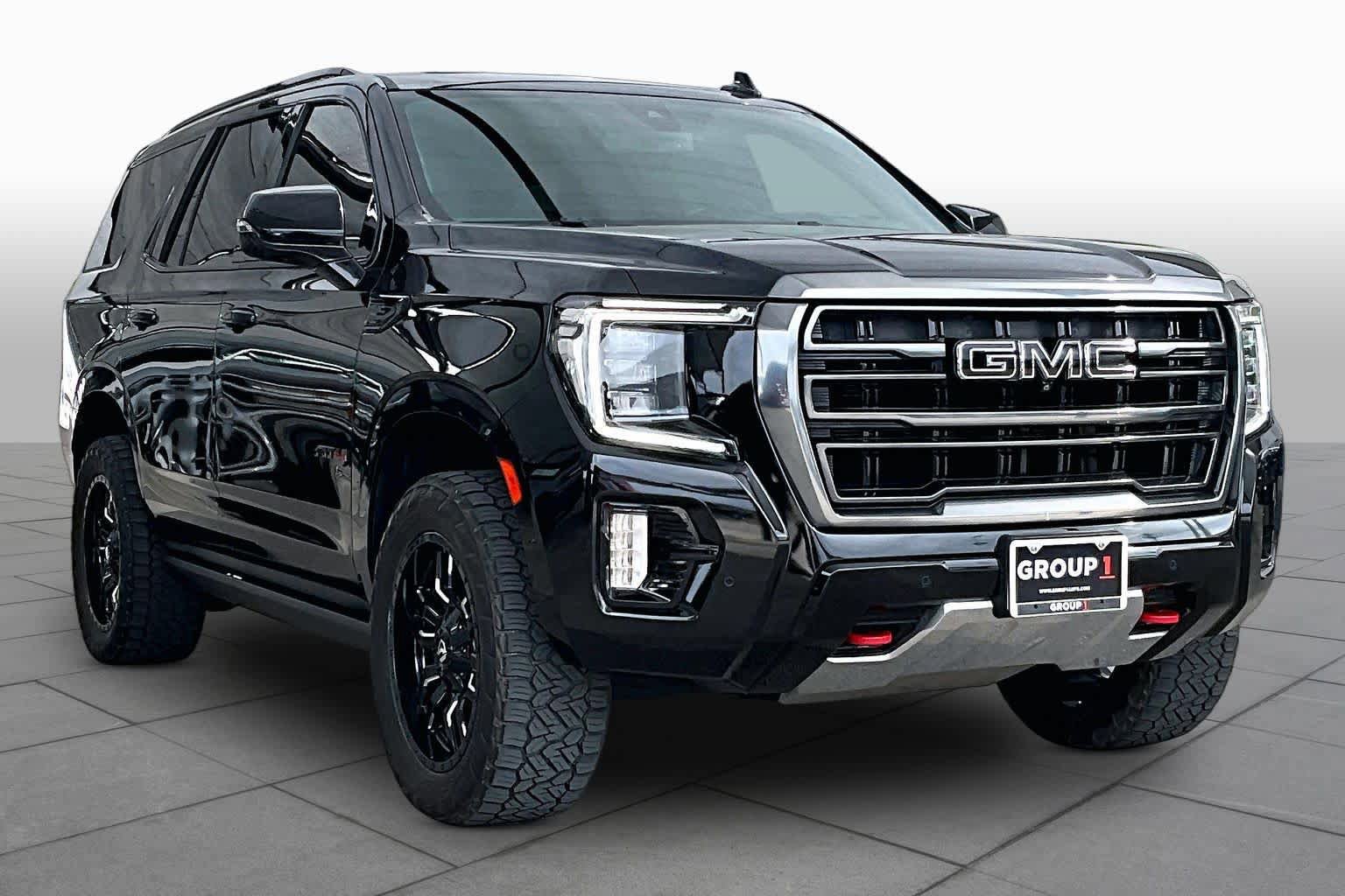 Used 2021 GMC Yukon AT4 w/ AT4 Premium Plus Package AWD/4WD image 3