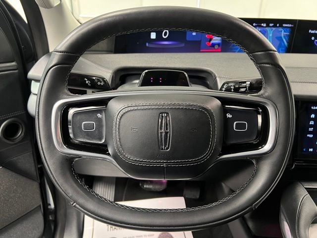 Used 2025 Lincoln Navigator L Reserve image 26