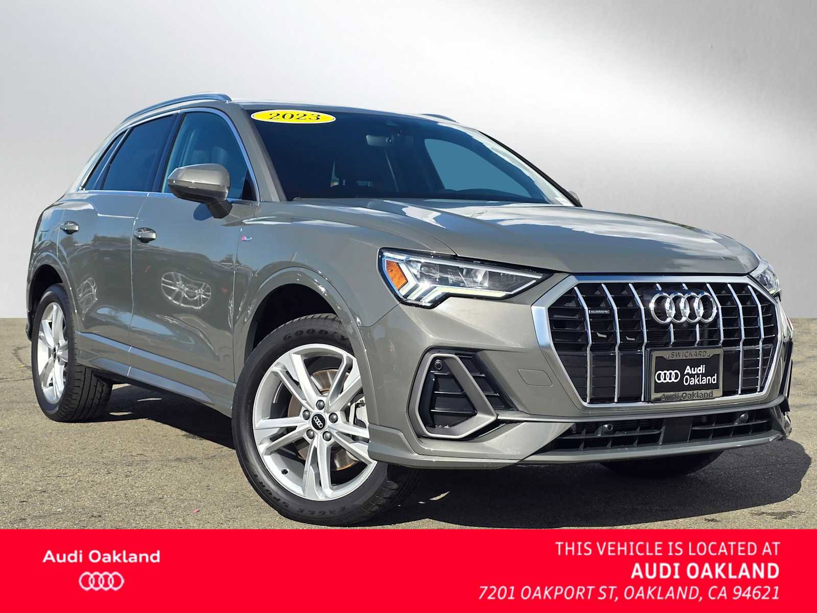 Used 2023 Audi Q3 2.0T Premium Plus w/ Premium Plus Package image 1