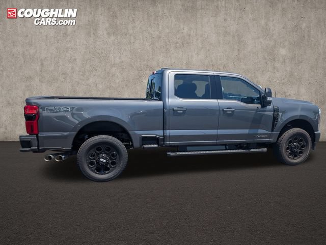 New 2026 Ford F250 Lariat w/ Black Appearance Package AWD/4WD image 8