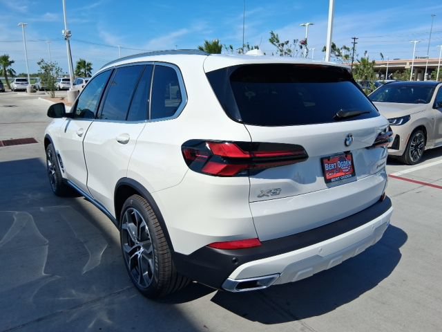 New 2026 BMW X5 sDrive40i w/ Premium Package RWD image 14