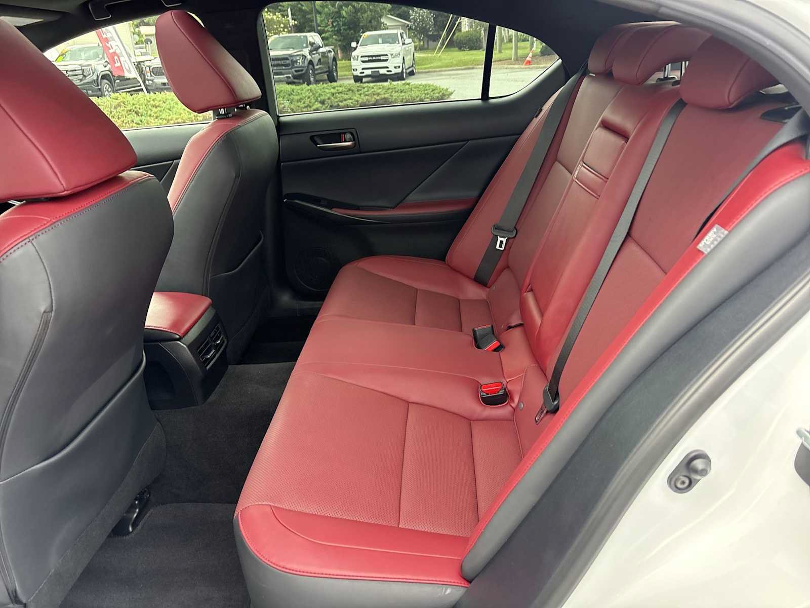 Used 2024 Lexus IS 300 F Sport RWD image 24