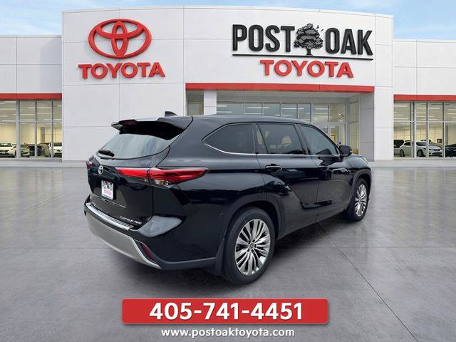Used 2023 Toyota Highlander Platinum AWD/4WD image 7