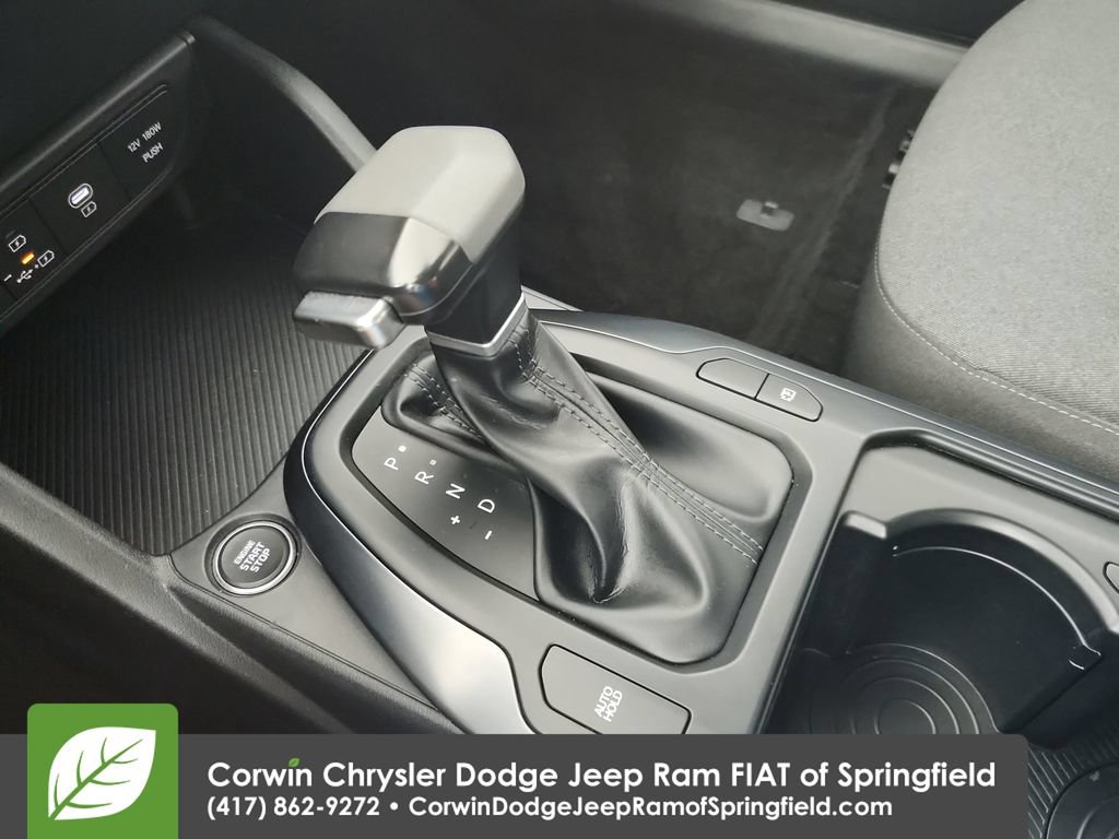 Used 2025 Kia K4 FWD image 26