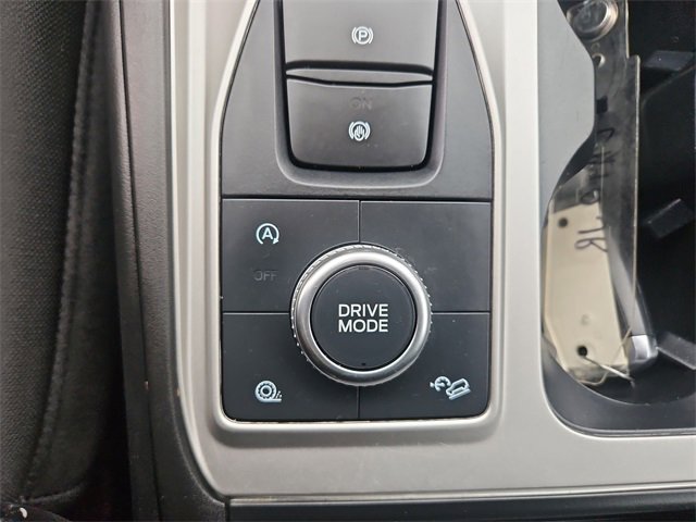 Used 2021 Ford Explorer XLT image 33