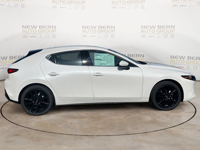 New 2026 MAZDA MAZDA3 2.5 S Hatchback w/ Premium Pkg FWD image 6
