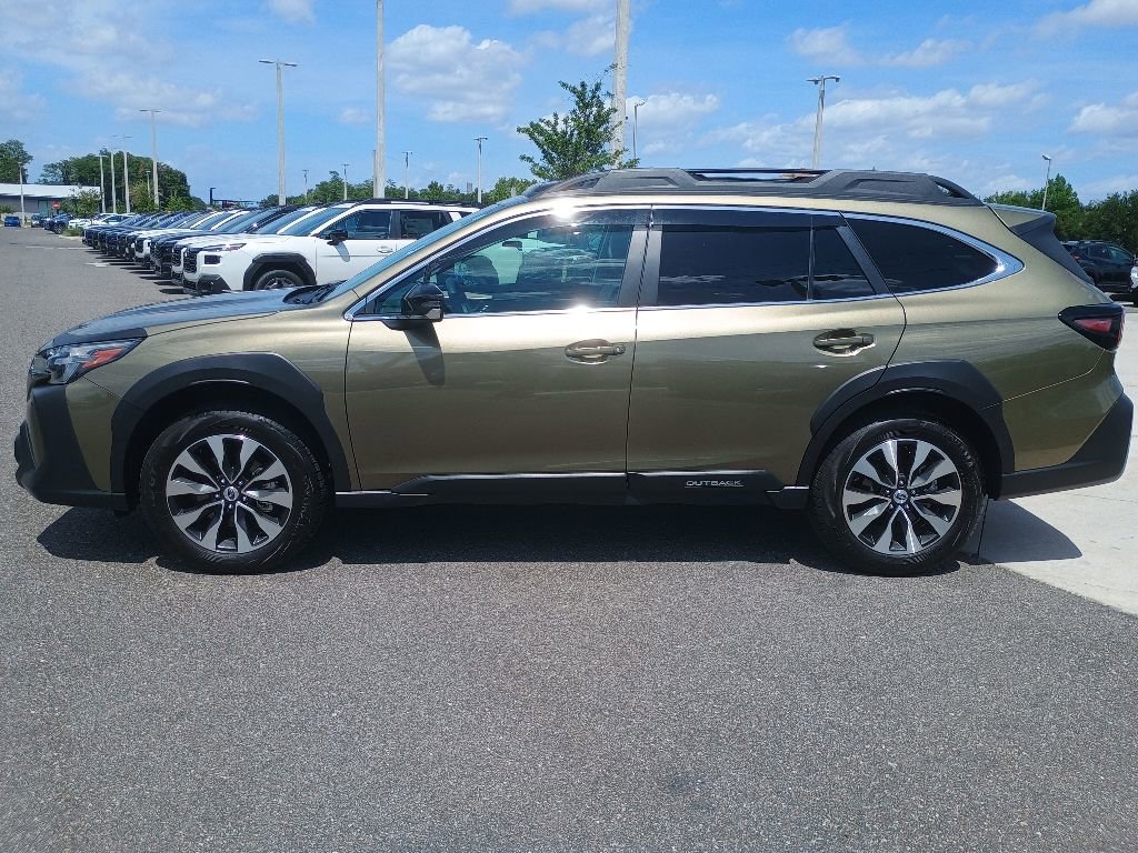 Certified 2025 Subaru Outback Limited AWD/4WD image 8