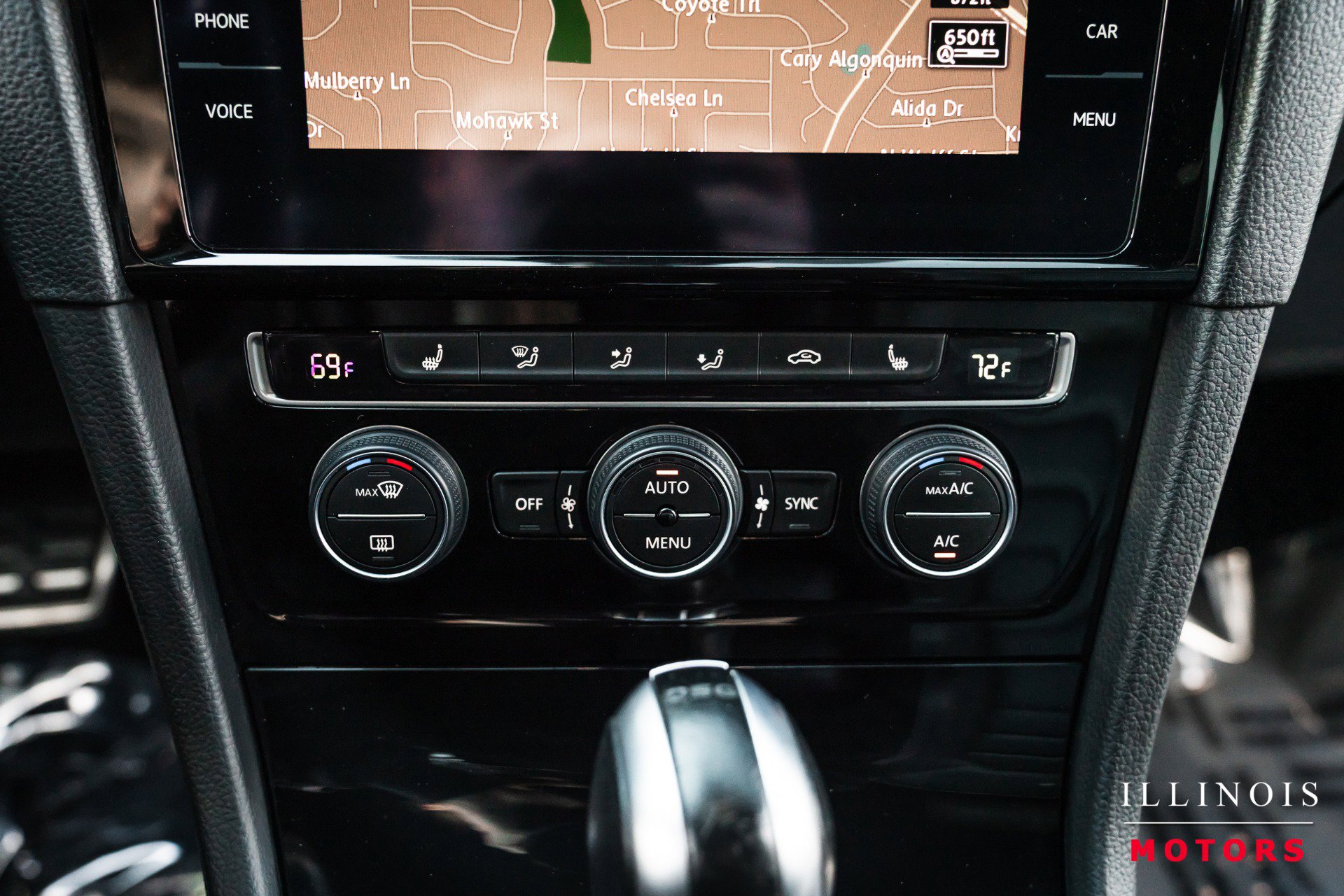 Used 2019 Volkswagen Golf 4-Door image 24