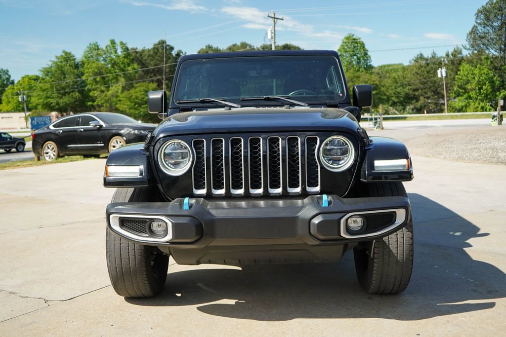 Used 2022 Jeep Wrangler Unlimited Sahara w/ Cold Weather Group image 15
