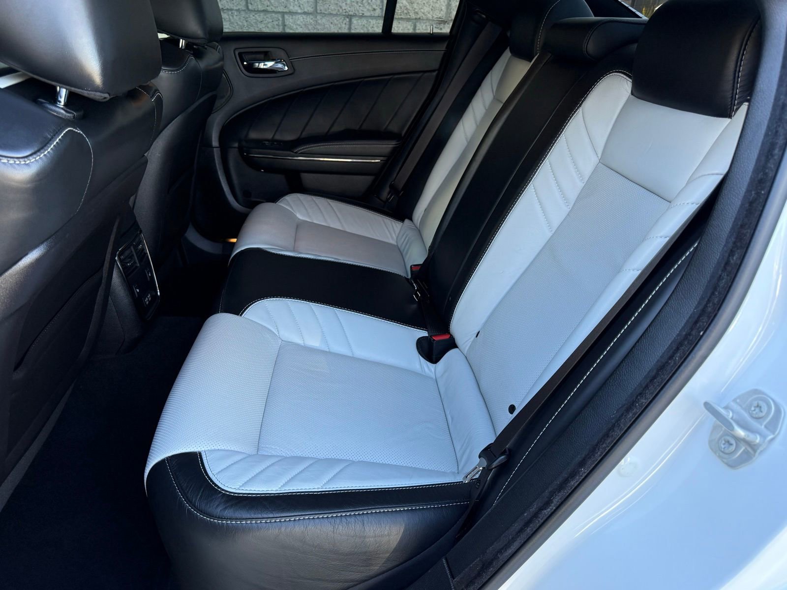 Used 2023 Dodge Charger SRT Hellcat image 32