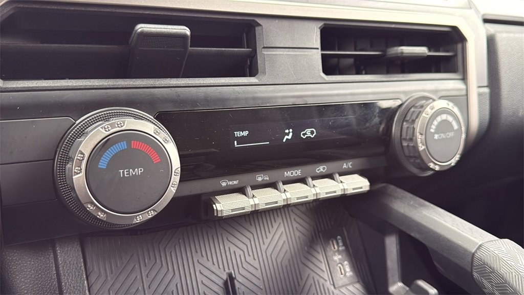 Used 2025 Toyota 4Runner SR5 image 25